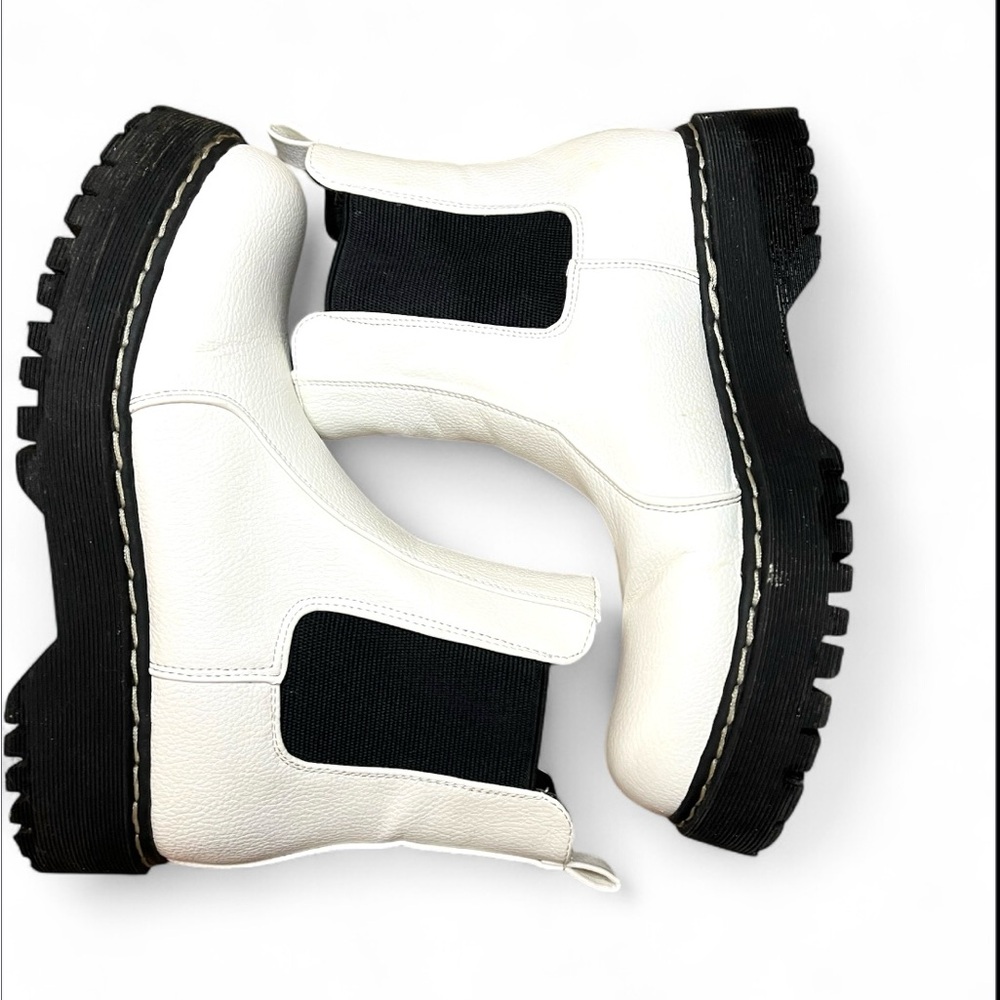 Kids White Chelsea Boots